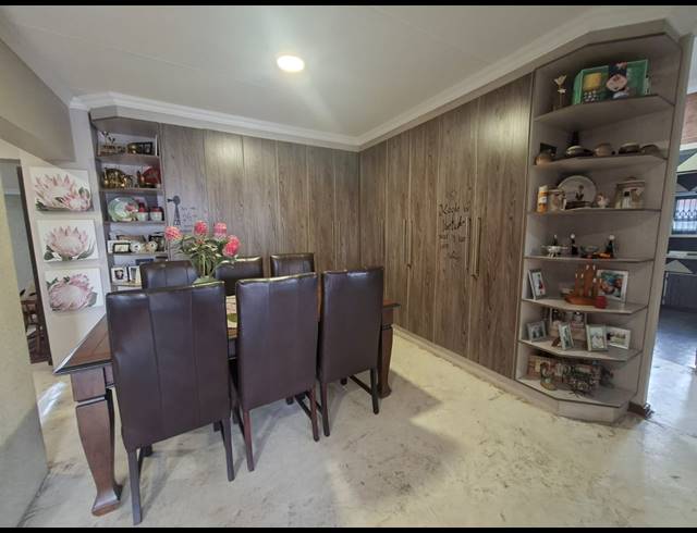 4 BEDROOM HOUSE FOR SALE IN VANDERBIJLPARK SE 1